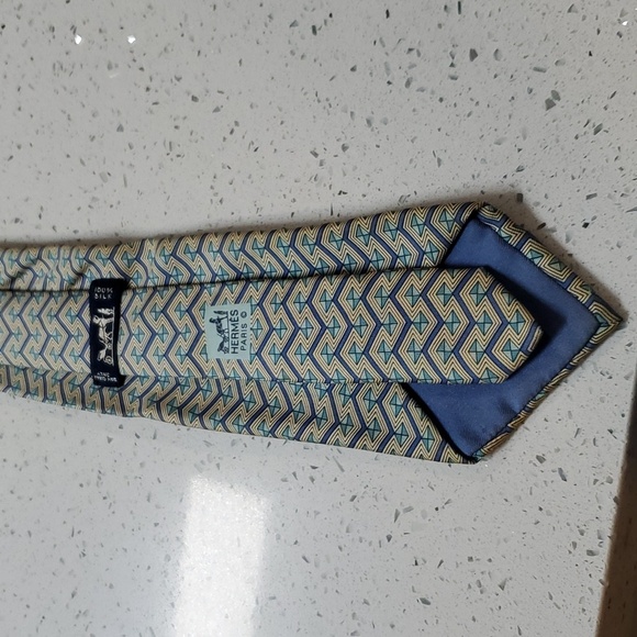 HERMES 100% silk tie - Picture 3 of 5